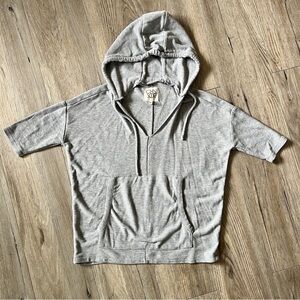 🔥SALE- any 4/$20. Chaser Sweatshirt